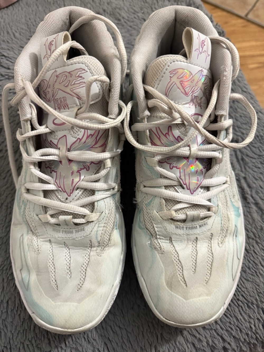 Puma Women's Light Gray White Athletic Sneakers with Iridescent Pink Accents